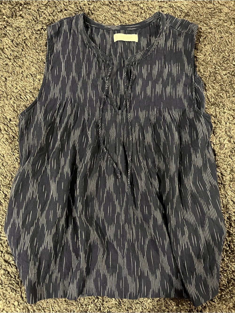 Lucky Brand sleeveless Tie Front Tank Top Size Large Navy Blue & White